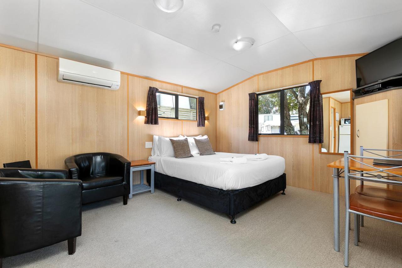 Bowentown Beach Holiday Park Waihi Exterior photo