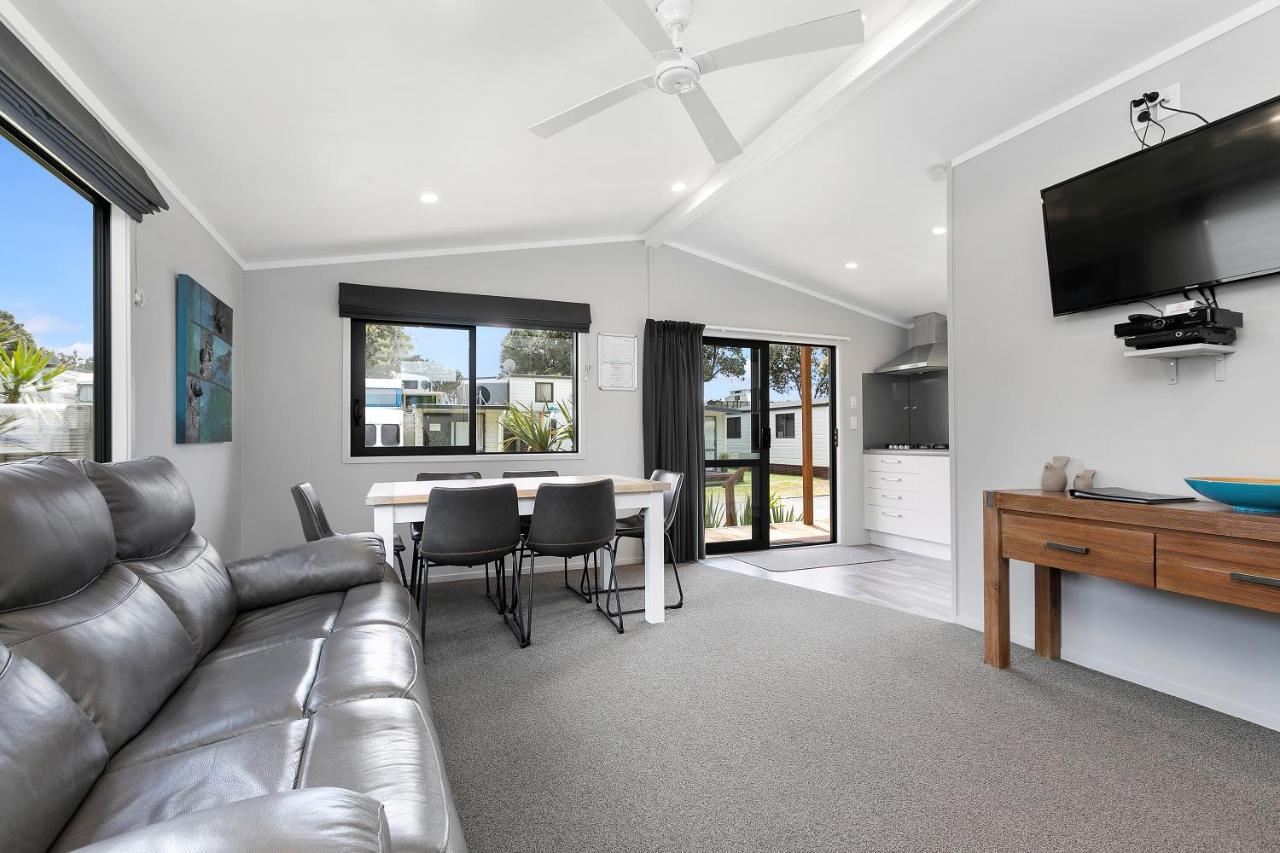 Bowentown Beach Holiday Park Waihi Exterior photo